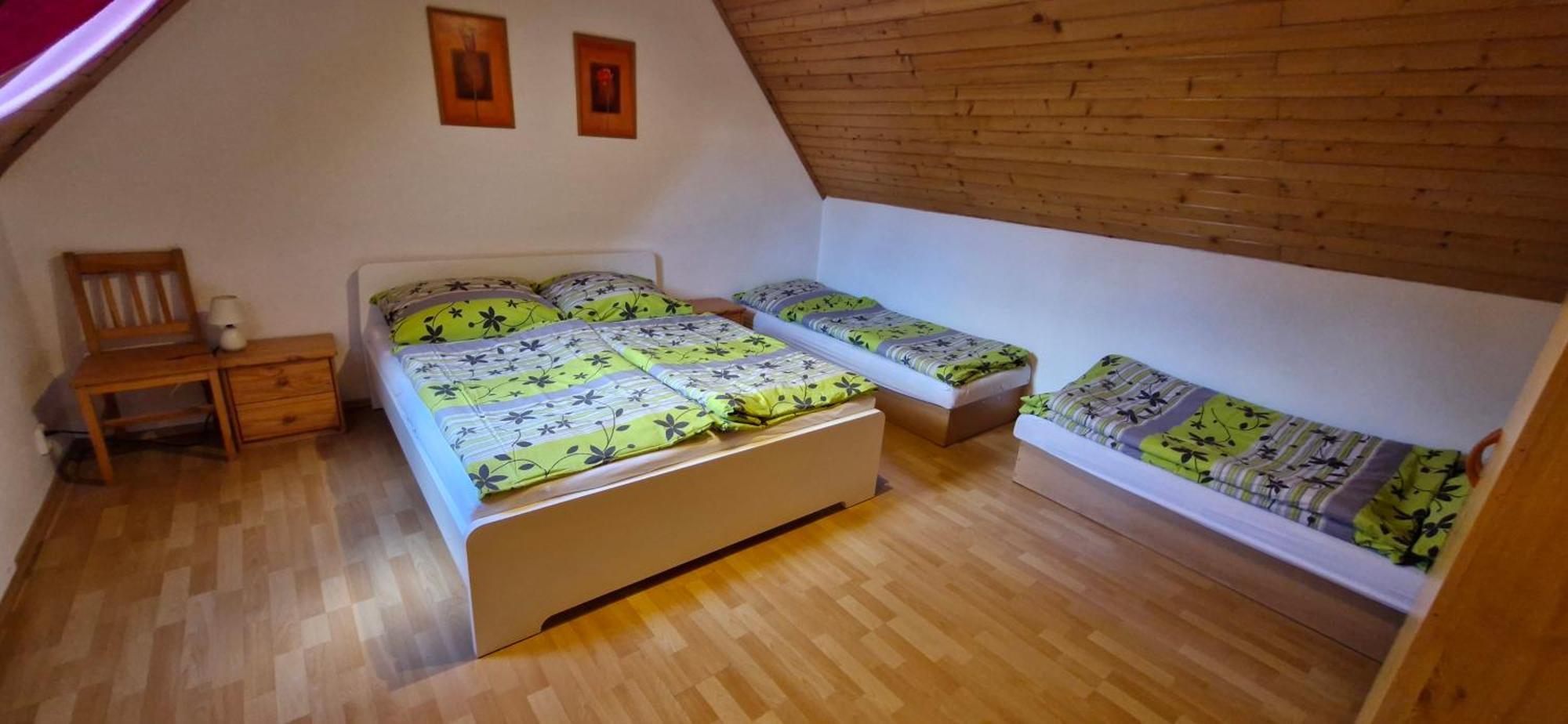 Vilka Cibulka A Chata Cesnacik Izipovce Luaran gambar